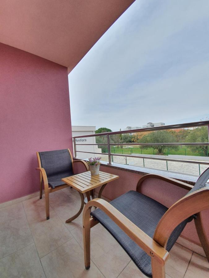 Apartments Karla Бибине Екстериор снимка